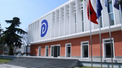 "Balla ky lolo i vogël që përdoret për të mashtruar njerëzit", reagimi i PD-së