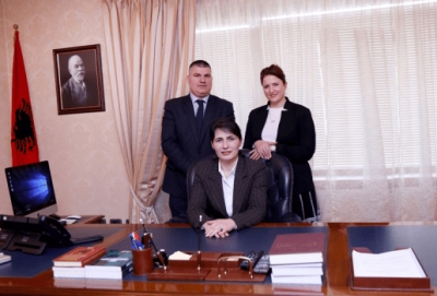 Njihuni me stafin më të besuar të Kryeprokurores Arta Marku