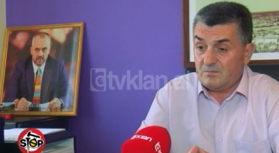 Me foton e Ramës në zyrë, njihuni me nënprefektin që ju jep "kredi"
