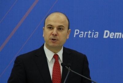 Jamarbër Malltezi: Spak 'si letër higjenike' që pastron të përgërat e Edi Ramës