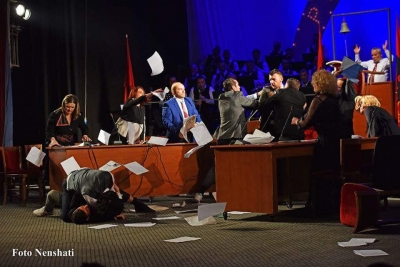 “Gomari i Babatasit”, ironia e protesta e Fishtës, nga teatri ”Migjeni” në Tiranë