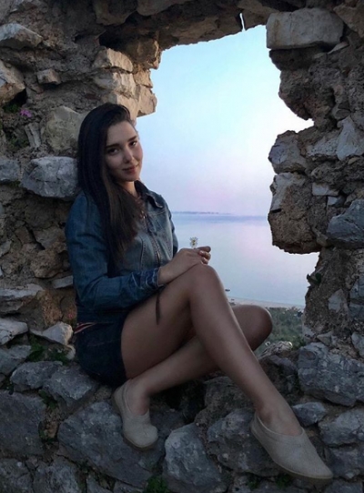 Ajo u "zhvesh" e para , zbuloni kush është