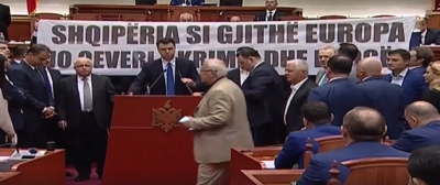 S'ka censurë që ndalon opozitën të flasë, ndiqeni Live fjalën e Bashës