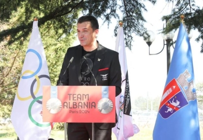 Veliaj, thjesht i pështirë me "show"-n e tij për medaljet në Lojërat Olimpike