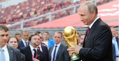 ‘Putin, një rrezik’, deputetët e PE kërkojnë bojkotin e Kupës së Botës Rusi 2018