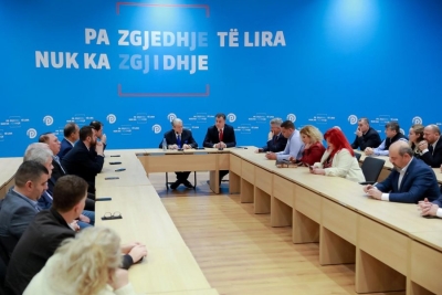 'Mosbindje civile dhe votë'/ Berisha: Grupet e punës, të sillni propozimet. Ne jemi shpresa e fundit dhe kjo është e vërteta