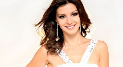 Floriana dhe Adia shijojnë pushimin si "shoqe të ngushta"!
