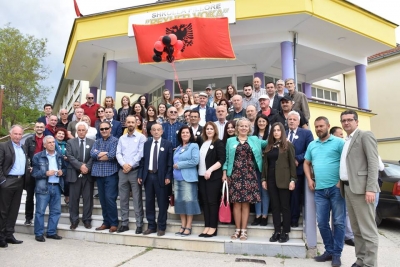 Manifestimi “Takimet poetike në Sharr", tuboi poetë të njohur nga të gjitha trevat etnike shqiptare