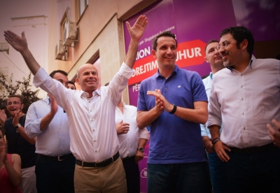 Deputeti socialist, milioner me paratë e taksapaguesve. Dalin tenderat e tjerë për kompaninë e tij