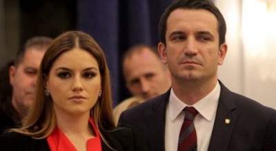 Ajola Xoxa pronare e disa kompanive, manovra të dyshimta financiare