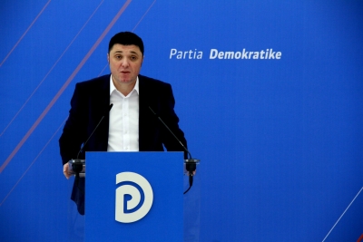 Këshilltarët e PD-së: Bashkia t'u kthejë qytetarëve lekët e vjedhura nga taksat