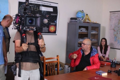 Gjergj Xhuvani zbret në sheshin e xhirimit me "Liqeni im"