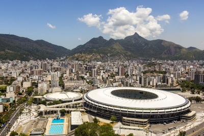 Stadiumi mitik bëhet 'spital i madh' për njerzit e prekur nga koronavirusi