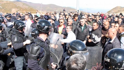 “Policia që nuk duam”, si peng i krimit dhe militantizmit partiak