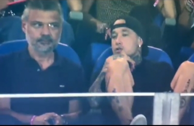 VIDEO/ Si ‘gjuante’ vajzat në stadium Nainggolan ndërkohë që Interi humbiste