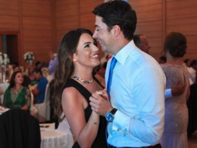 Armina Mevlani dhe Shkëlzen Berisha fejohen sot në një ceremoni private, ja sa të ftuar do marrin pjesë