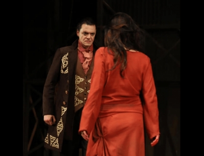 'Skena nga një ekzekutim', Teatri hap dyert: Ejani dhe shiheni, ju që tentuat të na shfarosnit!