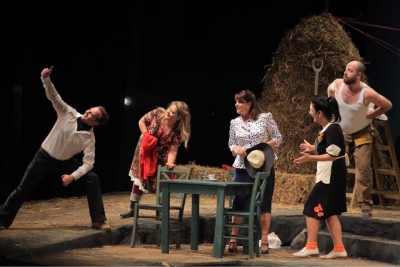 Qeveria dyfishon çmimin e biletës për Teatrin Kombëtar, kjo është "reforma" e Kumbaros