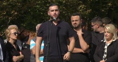 Pano: 80 mijë euro për incineratorin janë dhënë dhe sot nga Veliaj, mosbindje civile në të gjithë Shqipërinë