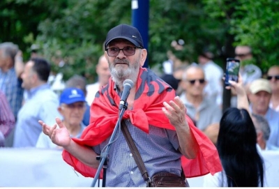 Mehdi Malkaj: Molotovi u hodh me të drejtë, aty brenda ndodhet një 'plehrë'