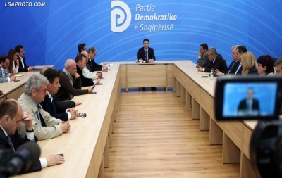 Basha i prerë: S' ka parlament normal pa lirimin e kuksianëve