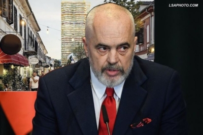 Fillo karagjozllëqet me Shkodrën...Turp e faqja e zezë'/ Kulla në mes të Shkodrës, qytetarët 'masakrojnë' Ramën