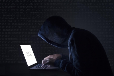 Në pranga "hackeri" i shpallur në kërkim ndërkombëtar