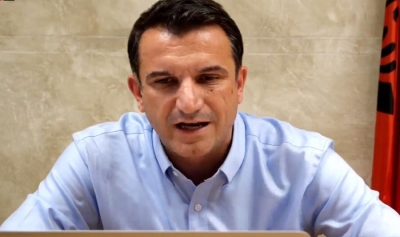 Veliaj shembi ish konviktin e shkollës Komunale, pa njoftuar Entin e Banesave që është pronari