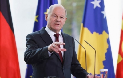 Scholz: Po punojmë të zgjidhim situatën 'vërtet të vështirë' midis Kosovës dhe Serbisë