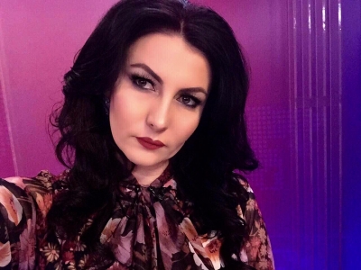 "Mos nguro të lutem"/Cikël poezish nga Mimoza Rexhvelaj