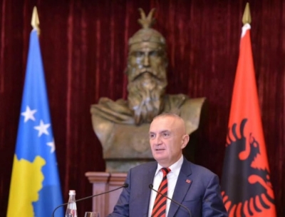 'Sulm terrorist'/ Meta reagon nga burgu: Dënoj me ashpërsinë më të madhe sulmet në veri të Kosovës